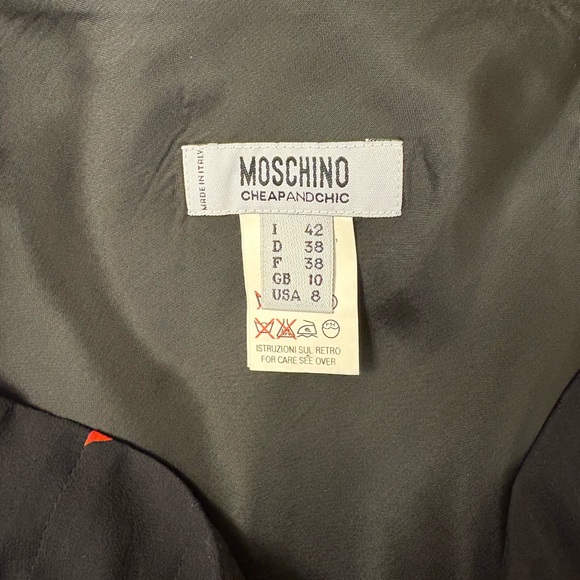 Vintage Moschino Cheap and Chic Black Jacket & Skirt with Red Heart Pattern - Picture 9 of 12